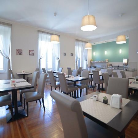 Hotel Moderno 레코 외부 사진