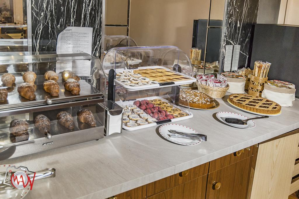 Hotel Moderno 레코 외부 사진