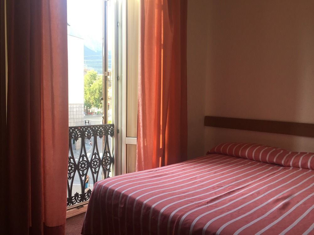 Hotel Moderno 레코 외부 사진